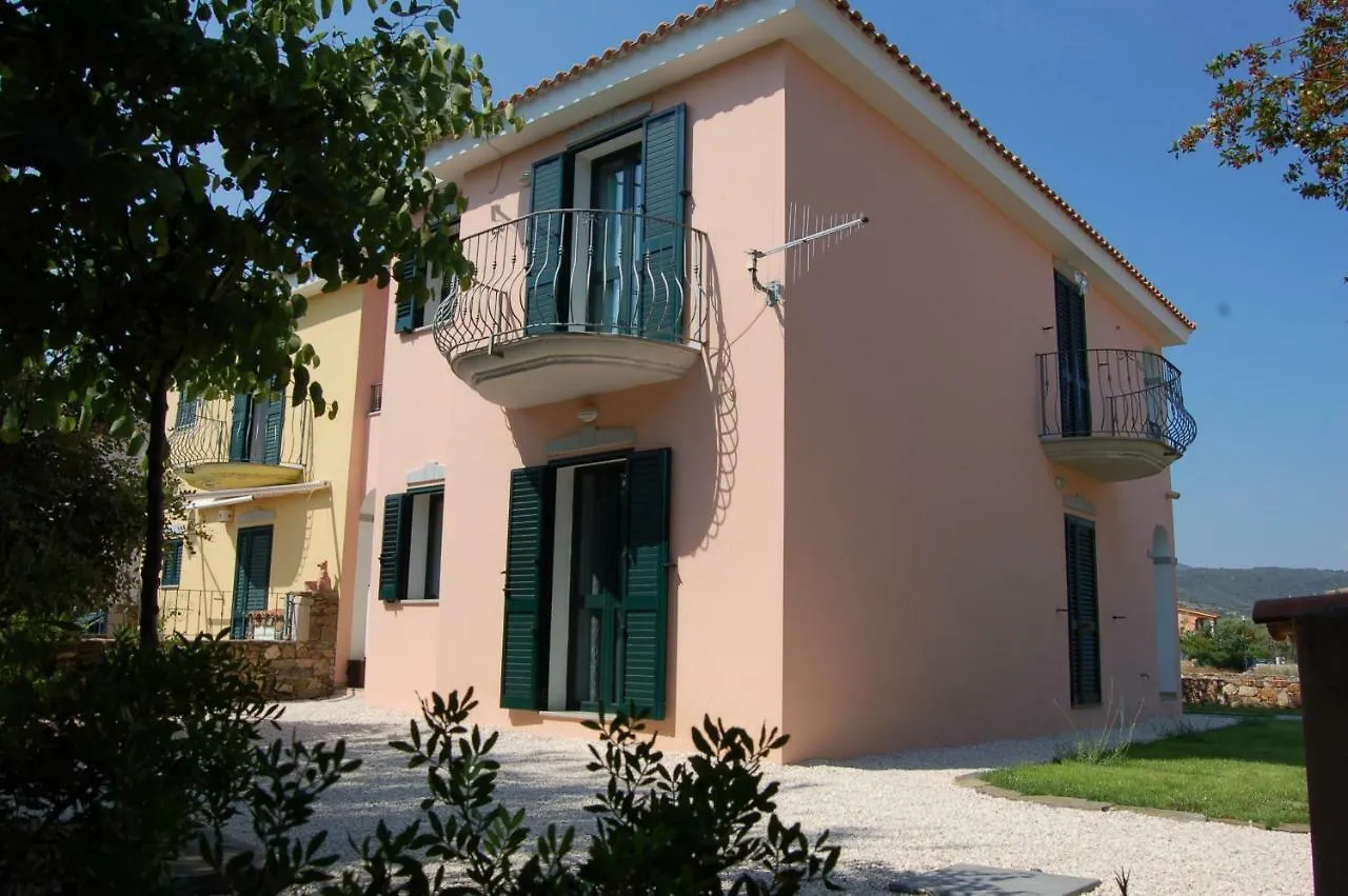 Ferienwohnung Via Costantino Budoni Apartment